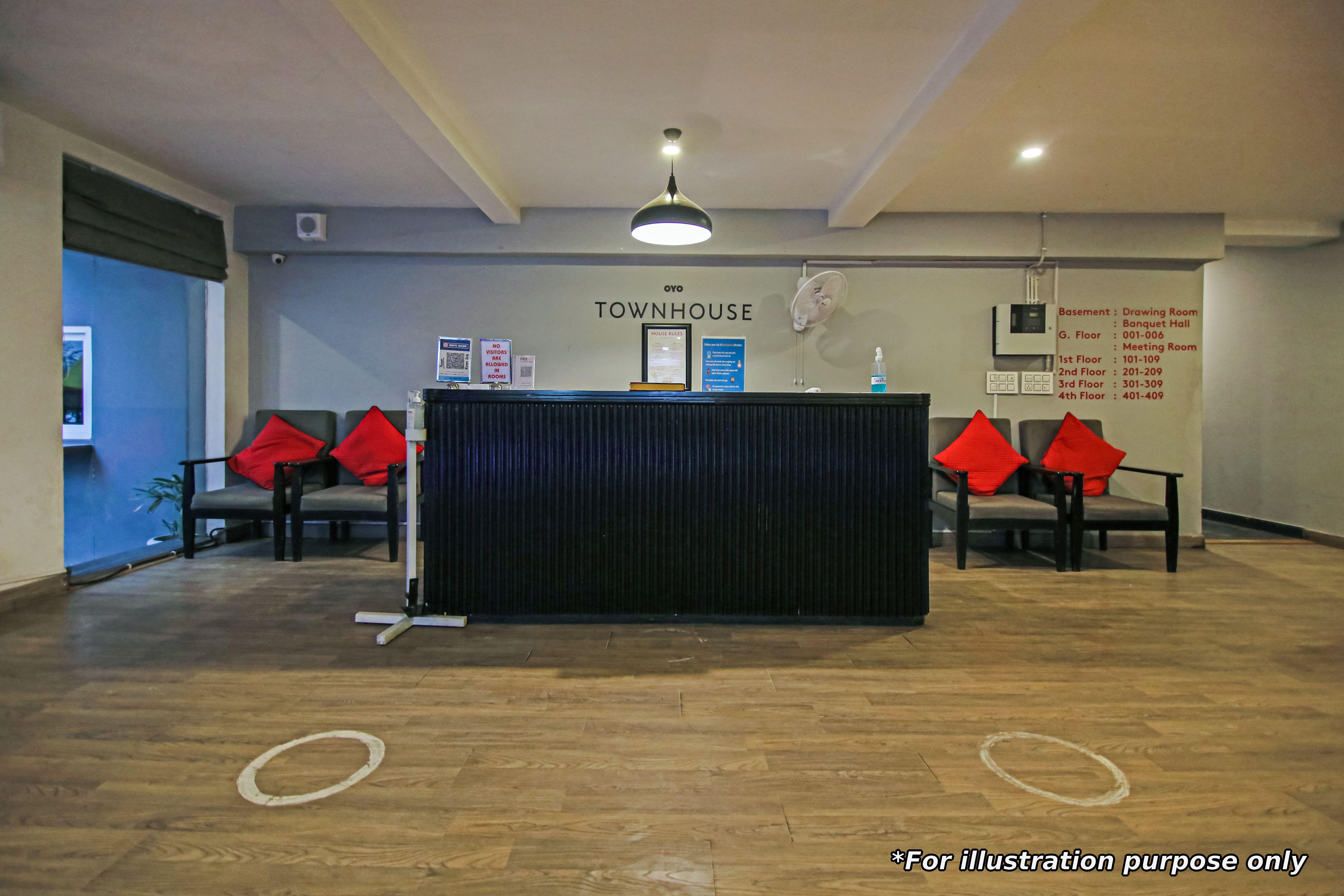 Oyo Townhouse 048 Hadapsar Hotel Phursungi ภายนอก รูปภาพ