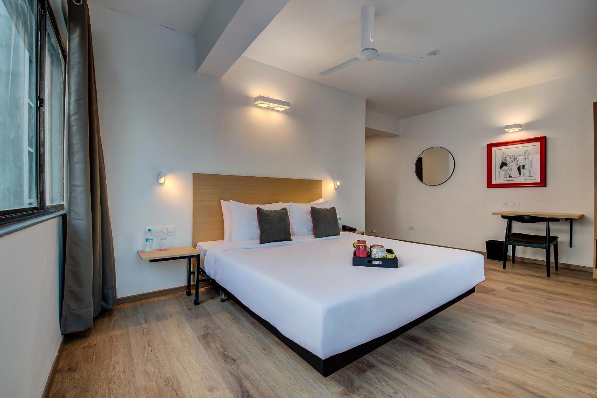 Oyo Townhouse 048 Hadapsar Hotel Phursungi ภายนอก รูปภาพ
