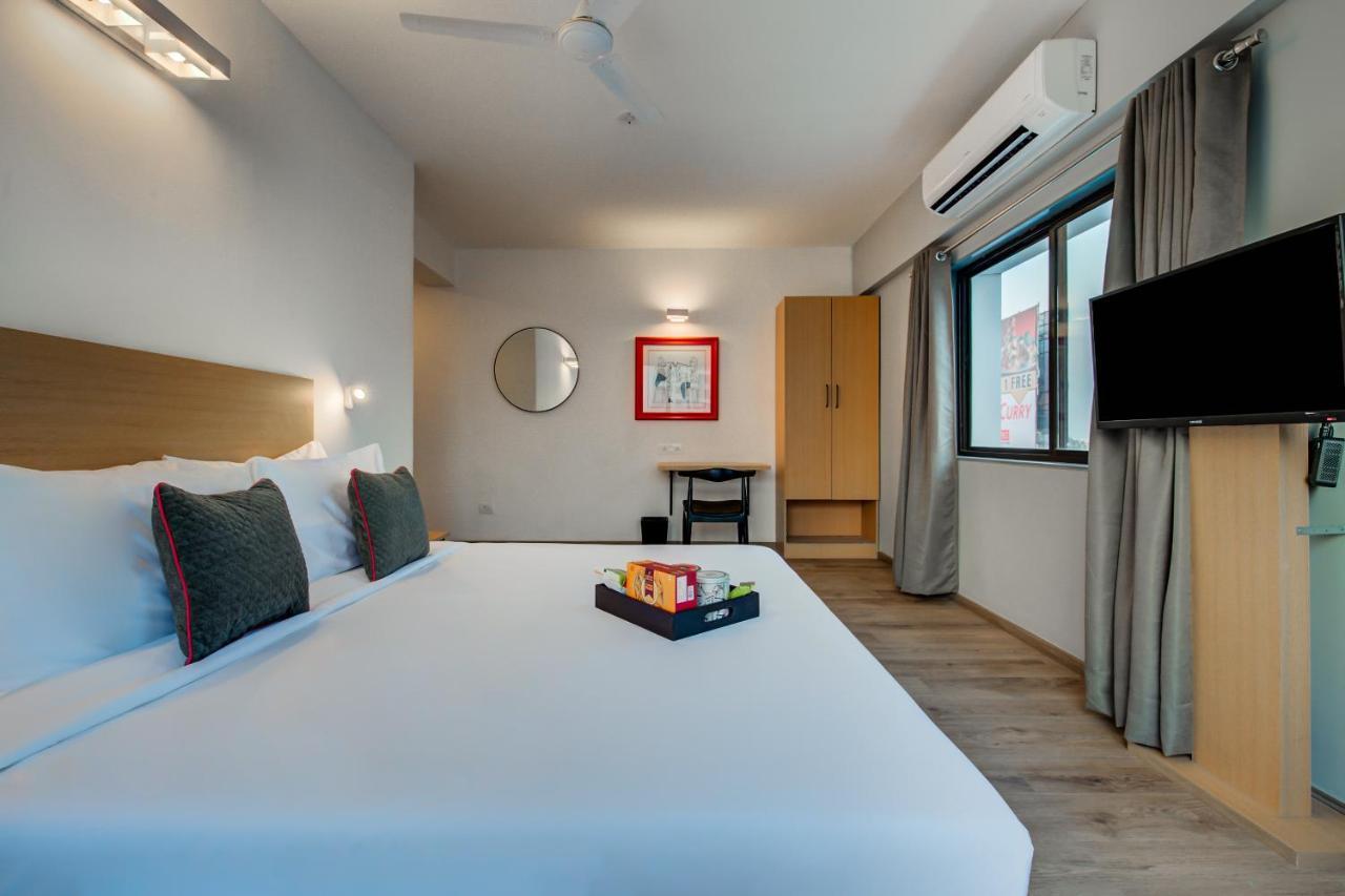Oyo Townhouse 048 Hadapsar Hotel Phursungi ภายนอก รูปภาพ