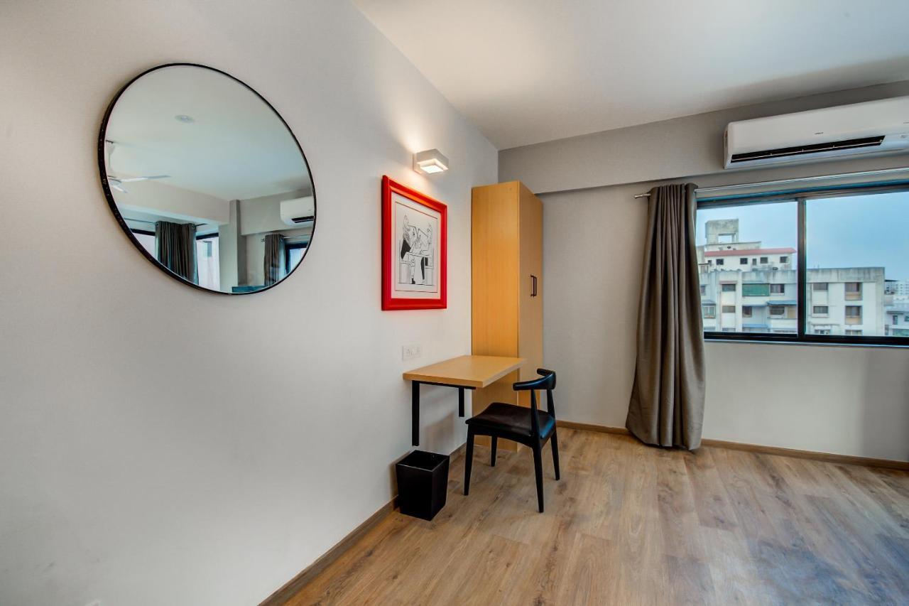 Oyo Townhouse 048 Hadapsar Hotel Phursungi ภายนอก รูปภาพ